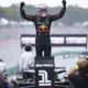 Aizkulišu Drama F-1: Makss Verstapens uz "Mercedes"? Spriedze "Red Bull" pieaug