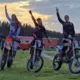 Aizraušanās bez robežām: Kā piecas dāmas iekaro Latvijas enduro takas un iedvesmo citus