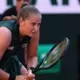 Aļona Ostapenko Sper Nelielu Soli Augšup WTA Rangā – Stāsts par Noturību un Elites Vietas Sargāšanu