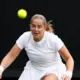 Aļona Ostapenko izcīna emocionāli piesātinātu pirmo uzvaru Monreālā