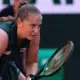 Aļonas Ostapenko Dubultspēļu Triumfs Īstbornā Aizēno Nelielo Ranga Kritumu: Ceļš uz Vimbldonu