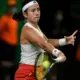Anastasija Sevastova Monreālā paklūp pret jaudīgo Naomi Osaku, bet turnīra gājiens iedvesmo