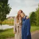 Annas Ansones debijas spēlfilma “Summer Blues” noslēdz pirmo filmēšanas posmu, solot dziļu skatījumu uz māsas attiecībām un piederību