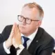 Ašeradens paziņo par drastisku štatu samazinājumu FM: Valsts pārvalde gatavojas pārmaiņām fiskālās stabilitātes vārdā