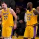 Astronomisks Rekords: Losandželosas "Lakers" Pārdošana par 10 Miljardiem Dolāru Pārraksta Sporta Biznesa Vēsturi