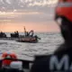 Atlantijas okeāna nāvējošais maršruts: senegāla pārtver simtiem migrantu, upuru skaits pieaug
