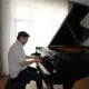 Behzods Abduraimovs: Uzbeku pianista ceļš no Taškentas līdz pasaules skatuvēm