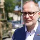 Cerības osta un spēka avots: Aizsardzības ministra Andra Sprūda vizīte Ukrainas karavīru bērnu nometnē Latvijā stiprina solidaritāti un dziedina brūces