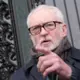 Džeremijs Korbins dibina jaunu partiju, sašķeļot Lielbritānijas politiku