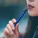 E-cigarešu aizliegums Latvijā: labie nodomi izgāžas melnā tirgus dūmos