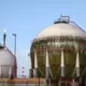 Enerģētikas Krīzes Vilnis: Kā Tuvo Austrumu Nemieri un Gāzes Dilemmas Ietekmē Pasaules Ekonomiku 2025. Gadā