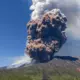 Etna izvirdums: Dramatiski skati, ietekme uz Katanijas lidostu un ceļošanas drošība Sicīlijā