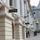 FOTO. Zināms, kas noticis ar dizainera Karla Lāgerfelda grezno villu: jauns liktenis Luvesjēnā