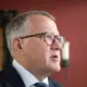 Finanšu ministrs Ašeradens aptur "Latvenergo" un LVM akciju virzīšanu uz biržu – pagaidu atvieglojums vai zaudēta iespēja?