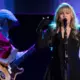 "Fleetwood Mac" atkalapvienošanās baumas: kas stāv aiz mīklainajiem ierakstiem?