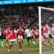 Futbola grandu iespaidīgais vasaras starta sprādziens: "Milan" šokē ar 9:0, "Spurs" gūst virsroku derbijā, bet Vircs atver kontu "Liverpool" rindās