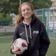 Futbols Aiz Robežām: Kā Ceylon Hickman Vadītā Labdarība Iedvesmo Nepamanītos Jauniešus