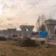 Gadsimta projekts vērienīgi iegūst aprises: "Rail Baltica" viadukts pie Rīgas lidostas sasniedz 85% pabeigtību