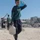 Gazas Traģēdija Padziļinās: Izraēlas Jaunās Operācijas un Evakuācijas Draudi Pārkāpj Miera Centienus