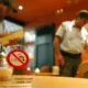 Grieķija Pastiprina Bērnu Aizsardzību: Jauni, Vērienīgi Likumi Pret Smēķēšanu, Alkoholu un Reklāmu