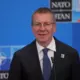 Hāgas Samits Apliecina NATO Dzelžaino Vienotību un Vēsturisko Apņemšanos Stiprināt Aizsardzību