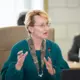 IZM atklāj iespaidīgus budžeta ietaupījumus nākamajam gadam: ceļš uz efektīvāku izglītības sistēmu?
