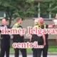 Iereibušais jelgavnieks nav vienīgais, kas nejauši nonācis apģērba ziedošanas konteinerā
