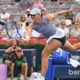 Iga Švjonteka negaidīti zaudē un izstājas Monreālas WTA 1000 astotdaļfinālā