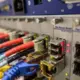 Irāna Atdzīvina Internetu pēc Valsts Mēroga Aptumsuma, Atklājot Digitālās Kontroles Skarbo Realitāti