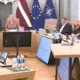 Izdienas pensiju sistēmas reforma: valdības ambīcijas saduras ar arodbiedrību kareivīgo pretestību