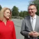 Kaislības ap amatpersonu algām: Saeima sliecas slēpt, prezidents un premjere – par atklātību