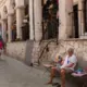 Korfu Sala: Tūrisma Karstums un Ilgtspējas Virziens Svelmainās Vasarās