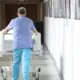 Latvijā Insulta Dēļ Katru Dienu Zūd Dzīvības: Ārsti Brīdina par Satraucošo Statistiku un Aicina Uz Rīcību