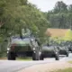 Latvija Steidzami Nogādās 42 "Patria" Bruņutransportierus Ukrainai: Stratēģiskais Atbalsts Uzvarai