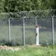 Latvijas–Baltkrievijas robeža zem nemitīga spiediena: Brīvdienās atturēti 222 migranti