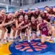 Latvijas U18 basketbolistes ar iespaidīgu uzvaru pār Ungāriju nodrošina vietu astotdaļfinālā