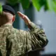 Latvijas armija svin 106. gadadienu: tautas atzinība un aicinājums "pasveicini karavīru!"