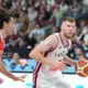 Latvijas basketbola izlase ar zaudējumu sāk EuroBasket 2025 finālturnīru Rīgā