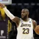Lebrons Džeimss Paliek “Lakers” – Karaliskā Misija Turpinās!