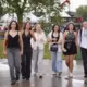 Lietus nespēj apturēt eiforiju: "Positivus" festivāls Lucavsalā vērienīgi atklāj vasaras mūzikas kulmināciju