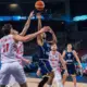 Loidiskā Polija atgūstas pēc grūta sākuma un pārliecinoši iekļūst "EuroBasket 2025" ceturtdaļfinālā