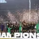 Meksikas futbola izlase svin jubilejas triumfu: desmito reizi CONCACAF Zelta kausā!