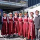 «Mēs neesam no cukura.» Dejotājus solītais negaiss nebiedē: Dziesmu un deju svētku gara spēks triumfē pār dabas stihiju