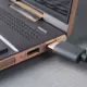 Microsoft Izbeidz USB-C Haosu: Visi Porti uz Windows 11 Ierīcēm Beidzot Darbosies Vienādi