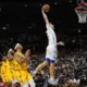 NBA drafta pirmais numurs Kūpers Flegs debitē Vasaras līgā, gūstot desmit punktus un demonstrējot potenciālu