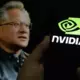 NVIDIA vadītājs Jensens Huangs pēc tikšanās ar Trampu maina retoriku: tirgus pārdzīvos tarifus