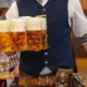 Ne tikai Oktoberfest: Aizraujoši alus festivāli patiesiem cienītājiem Eiropā un Latvijā