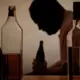 Nemeklē laimi pudelē: kā atpazīt un pārvarēt alkohola atkarības apburto loku?