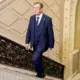 Nodokļu celšana Latvijā: Valdībai steidzami jāpamato katrs eiro, saskaroties ar pieaugošu budžeta deficītu un sabiedrības skepsi