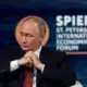 Putina šokējošais paziņojums Sanktpēterburgā: "Kur Krievu Karavīrs Sper Kāju, Tā Ir Mūsu Zeme" – Ko Tas Nozīmē Ukrainai un Pasaulei?